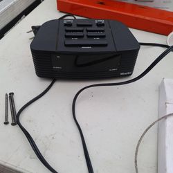 Wescock Plug-in Radio Alarm