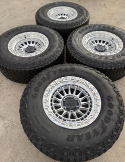ππ¨NEW LOCK RIMS and used tires for any Toyota Tacoma