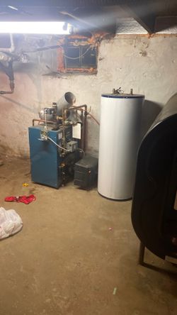 Oil boiler and oil tank
