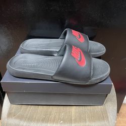 Nike Victori One Slide 