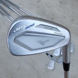 Mizuno JPX 900 Tour Forged Iron Set 5-PW NS PRO Steel Extra Stiff Right Handed