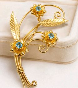1940's Brooch "HOBSON NEW YORK"  Floral Bouquet Aqua Stoned Brooch