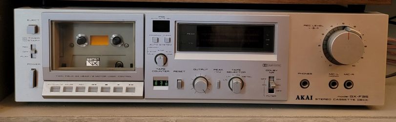 Vintage AKAI GX-F35 Cassette Deck [1(contact info removed)]
