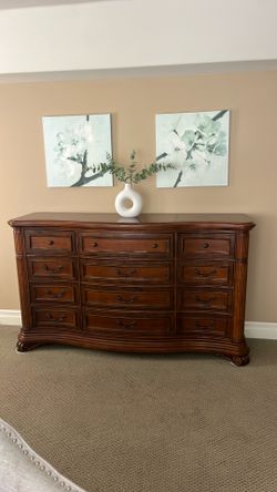 Dressers / nightstands.