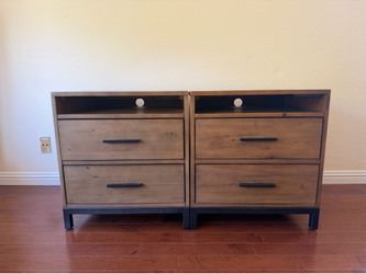 Solid Pine Wood Nightstands (Set of 2)