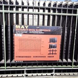 Total size 220 ft 
22 pcs fance Metal 23 pcs post
10 ft (L) 6 ft (H)
Black color