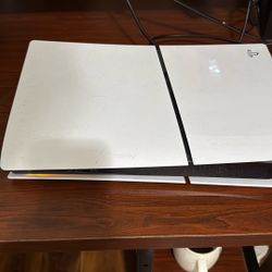Ps5 Slim With 2 Controllers + Headset 