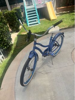 blue Huffy Cranbrook  cruiser bike