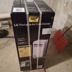 LG Portable Air Conditioner 