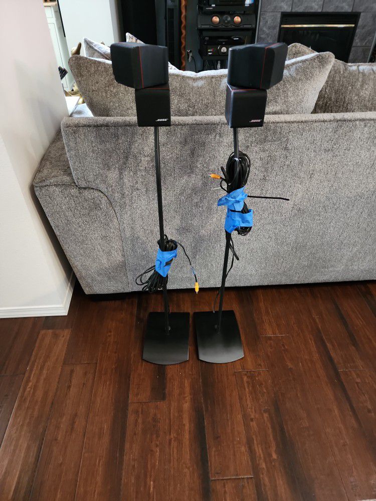 Pair Of  Bose Cube  Speakers With Stands