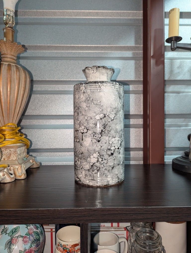 Essential Designs Black And White Vase