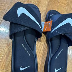 Brand New Nike Super Comfortable Ultra Slides - Size 14