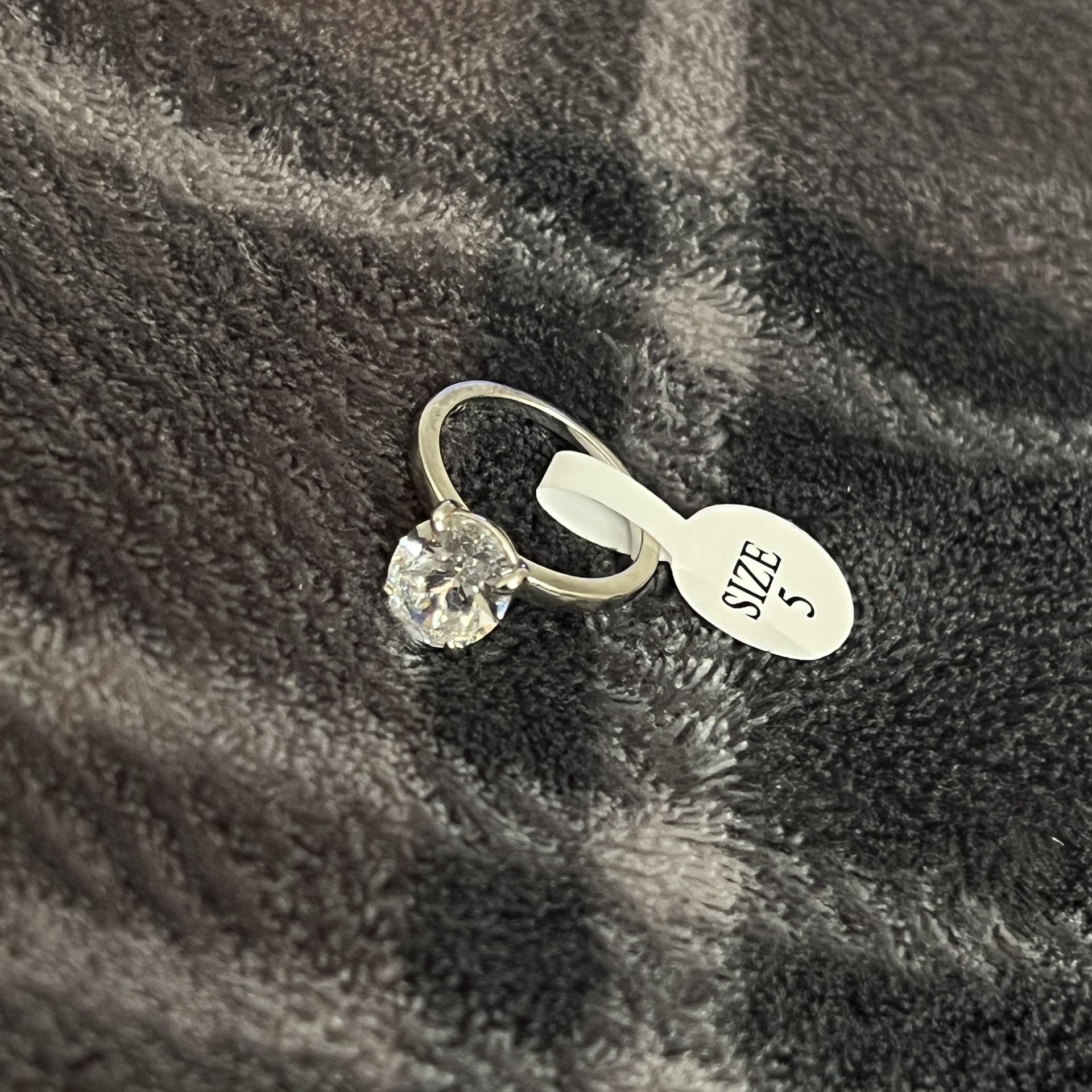 Size 5 s925 Oval Shaped Ring Cash Only