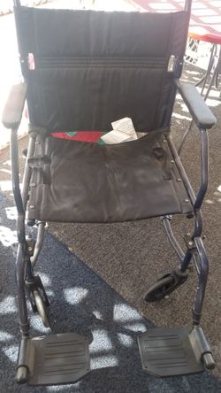 Transporter wheelchair