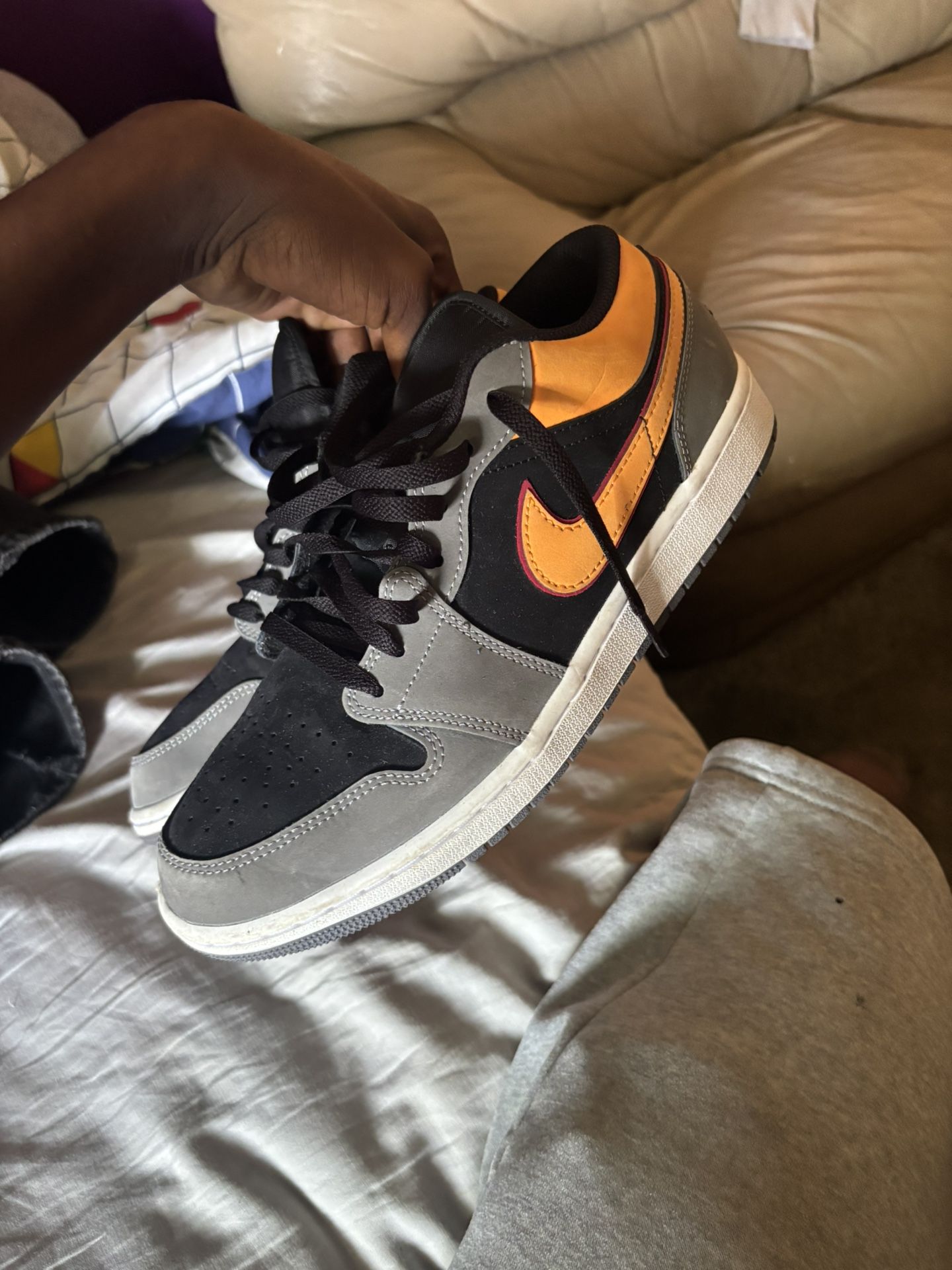Air Jordan 1 Low 
