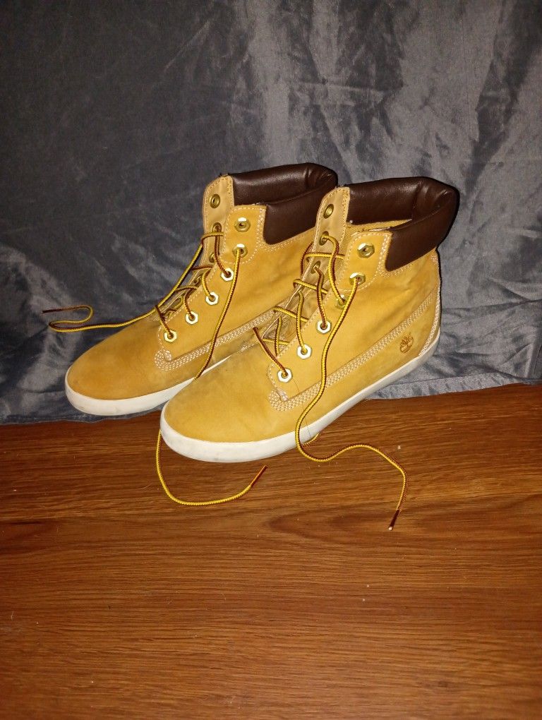 Timberland Women's Suede Shoes