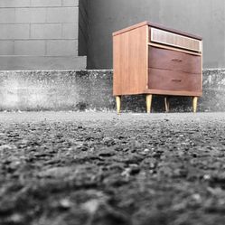 Stunning MCM Solid Wood Dresser With Brass Hardware 🖤