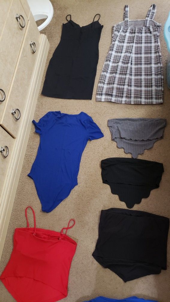 Clothes Size M