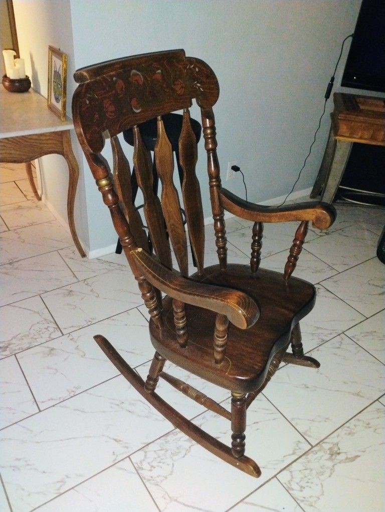 Classic Solid Antique Rocking Chair