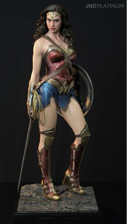 JND Studios Wonder Woman Statue 1/3 Platinum Series Line - Gal Gadot