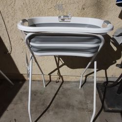 VEVOR Dog Bathtub, Elevated Dog Bath Tub, 2 in 1 Collapsible Pet Bathing