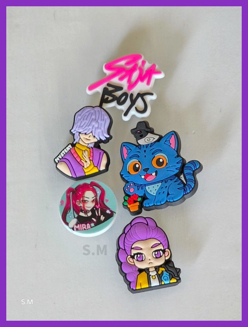 ✨️Kpop Demon Hunters Charms✨️