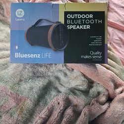 Bluesenz Life  Outdoor Bluetooth Speaker