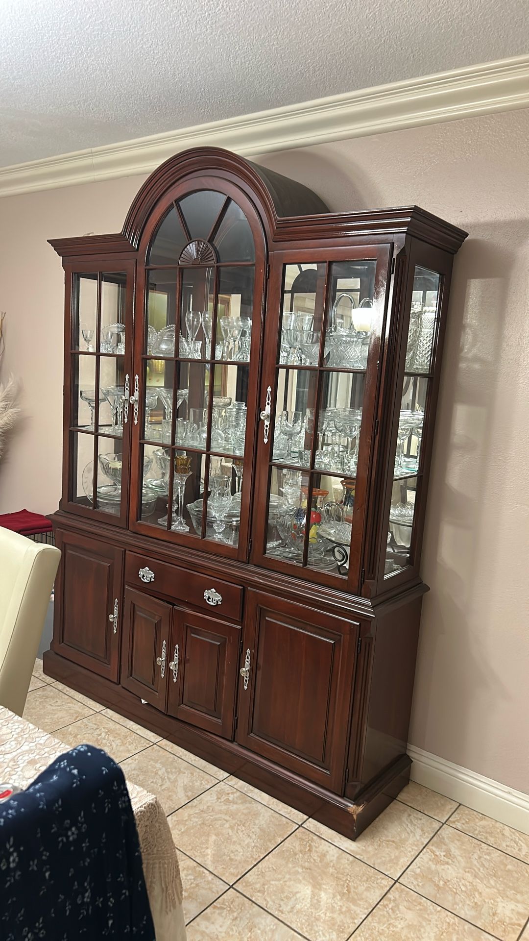 China Cabinets 