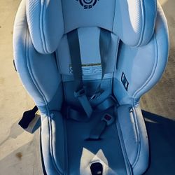 Uppa Baby Carseat 