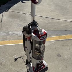 Shark Professional Vacuum Carpet Cleaner