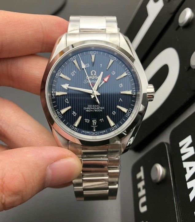Stylish Men's Mechanical Movement Sport Watch