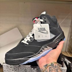 Jordan 5 Metallic Reimagined