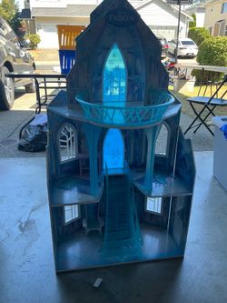 Frozen castle