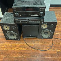 pioneer Head Unit And Cd Changer With Sub Box And Speakers 