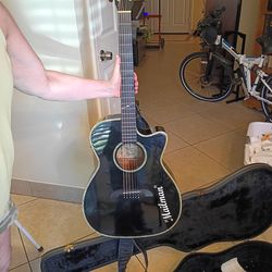 Alvarez Acoustic guitar with hard case