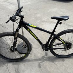 Trek Xcaliber 9