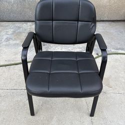 Comercial chairs