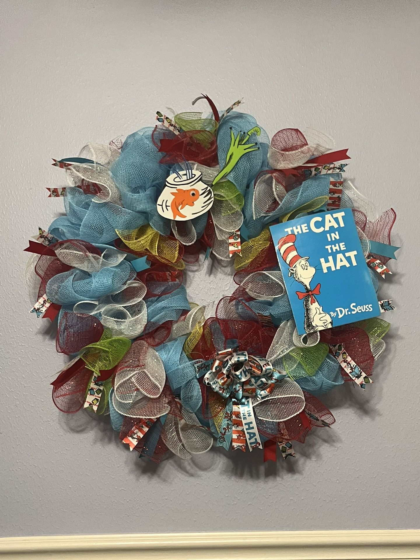 Dr Seuss Wreath 