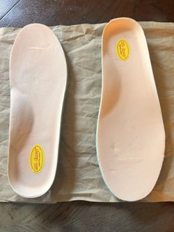 Men’s Large Supportive comfort Insoles By Mt. Emey. Never Worn