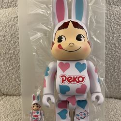 Bearbrick Rabbrick Kigurumi Peko-chan Heart 100% & 400% Set