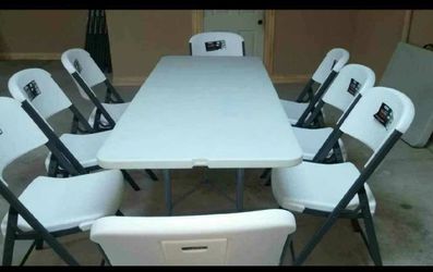 Tables chairs and Moonwalk