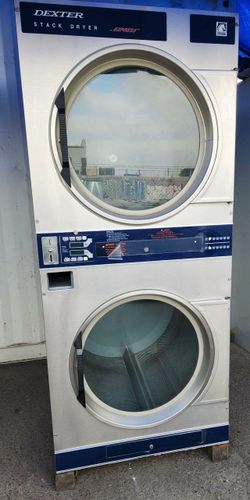 Refurbished DEXTER DDAD50KCS-65 50 lb Coin Operated Stack Dryer