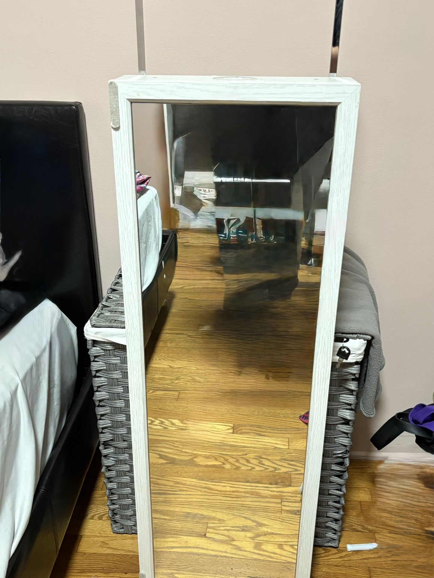 Over The Door Jewelry Organizer