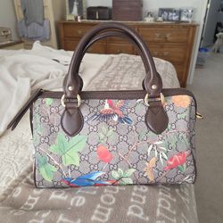 Gucci bag