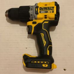 Brand New Dewalt 20 Volts XR Brushless 1/2” Hammer Drill Driver 2 Speeds.     130 Firm on Price.     130 Firme en Precio.