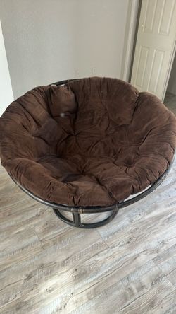 Papasan Chair with Brown Cushion