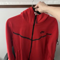 RED NIKE TECH HOODIE (1st Gen)
