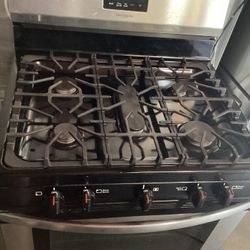 Frigidaire Stove 