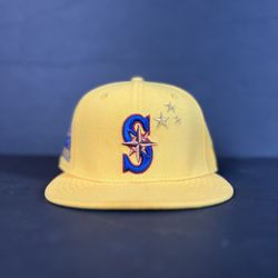 New Era Fitted Seattle Mariners Size 7 1/8Super Mario Brothers from MyFitteds