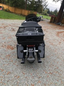 Harley Davidson Ultra Glide Six Speed